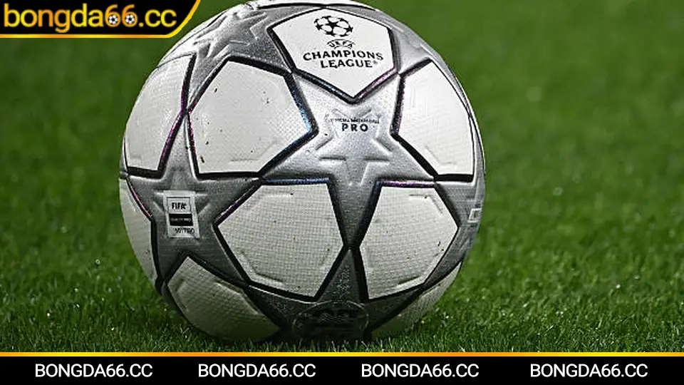 Atalanta nâng cúp Europa League, dấu mốc lịch sử cho Bergamo